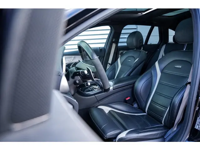 Mercedes-Benz C-Klasse Estate AMG 63 S 2015 Benzine 8