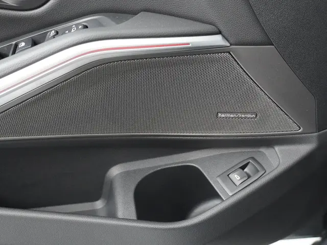 BMW 3 Serie Touring M340i xDrive 2024 Benzine 17