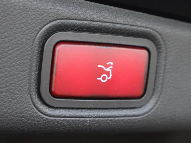 Mercedes-Benz E-Klasse 300 e 2020 Hybride Benzine 9