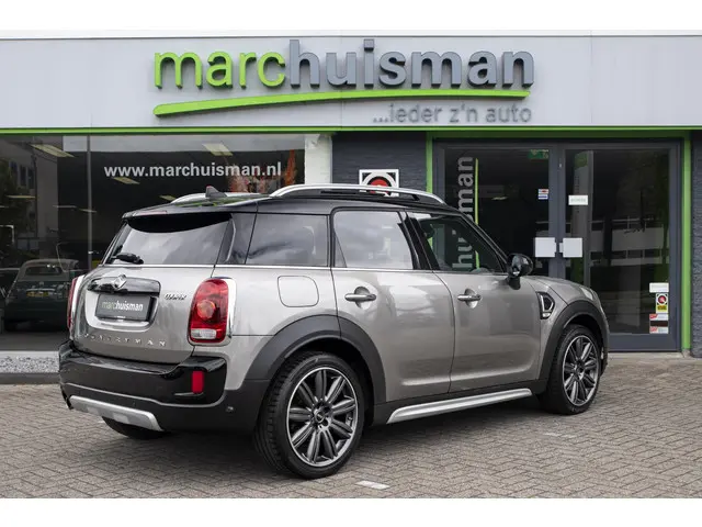 MINI Countryman 1.5 Cooper Chili 2017 Benzine 2