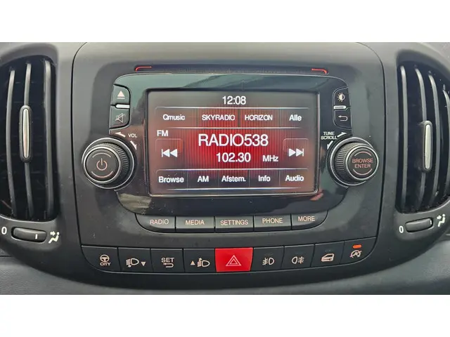 Fiat 500L 0.9 Lounge 105Pk Pano, 48.000km!!!! NAP !! 2015 Benzine 19