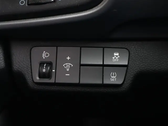 Kia Stonic 1.0 T-GDi DynamicLine 2019 Benzine 19