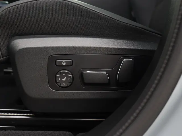 BMW X3 20 xDrive 2025 Benzine 13