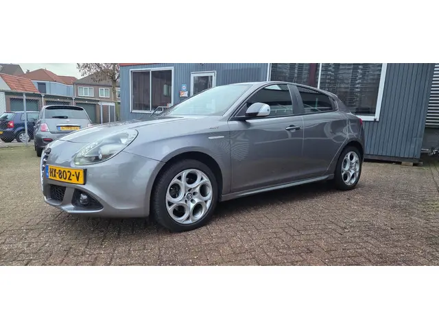 Alfa Romeo Giulietta 1.4 T Sprint 2016 Benzine 2
