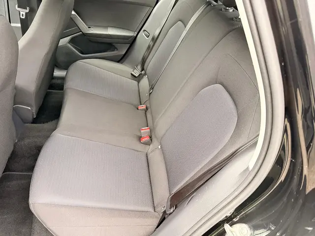 SEAT Arona 1.0 TSI Style 2022 Benzine 11