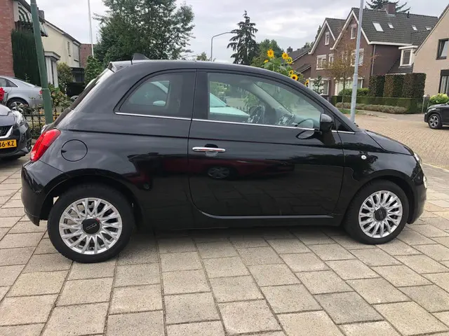 Fiat 500 Fiat 500 Turbo Sport Lounge 2017 Benzine 4