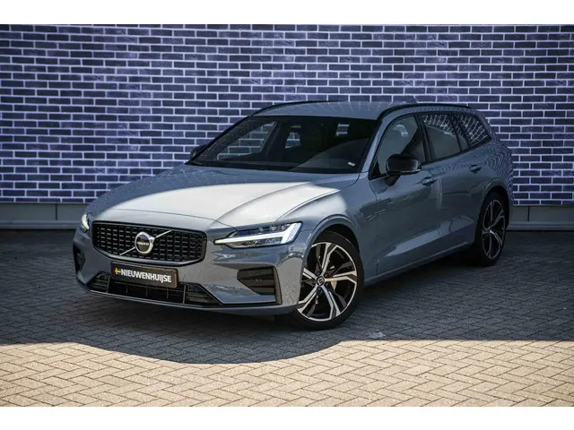 Volvo V60 2.0 B4 Plus Dark 2023 Benzine 15
