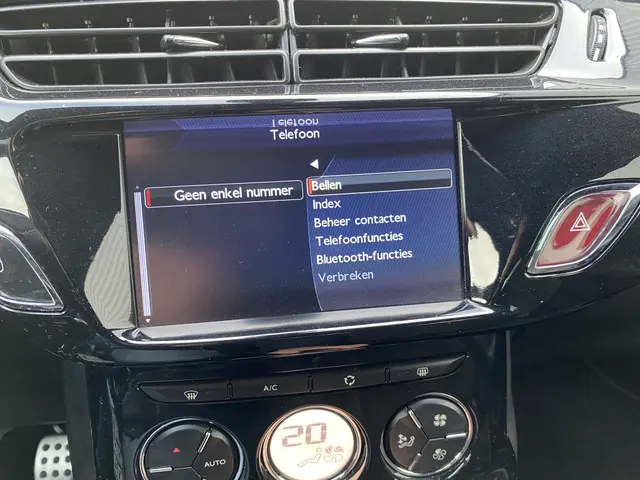 Citroën DS3 1.2 VTi So Chic 2014 Benzine 21