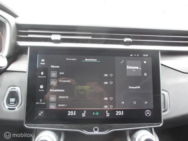 Lynk & Co 01 1.5 2023 Hybride Benzine 12