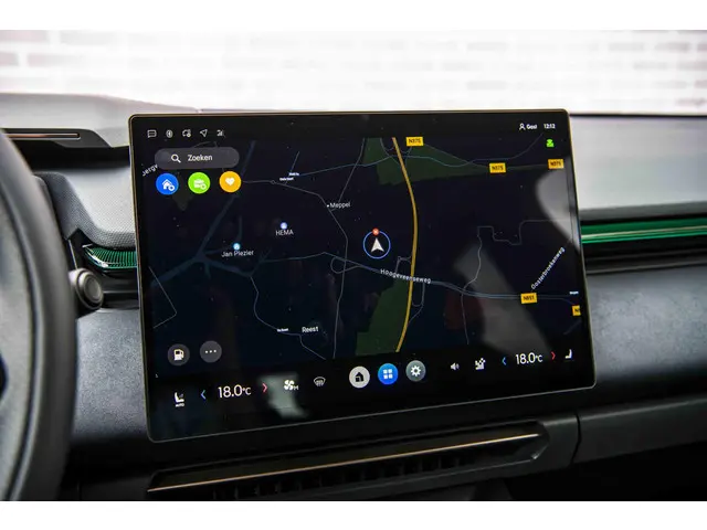 Lynk & Co 08 1.5 More 2026 Hybride Benzine 25