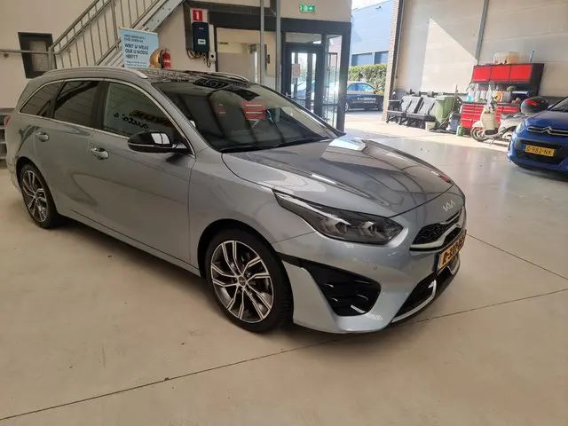 Kia Ceed Sportswagon 1.5 T-GDi GT-PlusLine 2022 Benzine 13