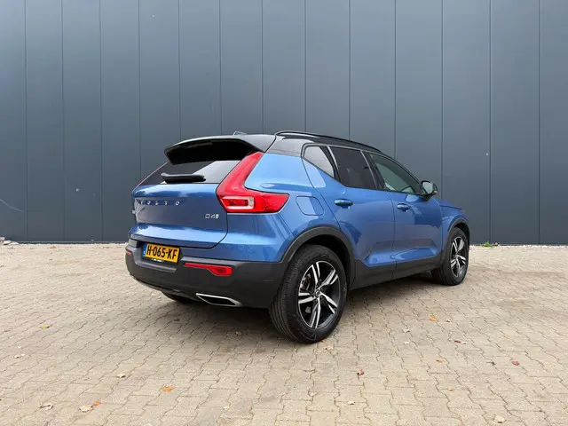 Volvo XC40 2.0 D4 AWD R-Design Pano / trekhaak 2020 Diesel 7