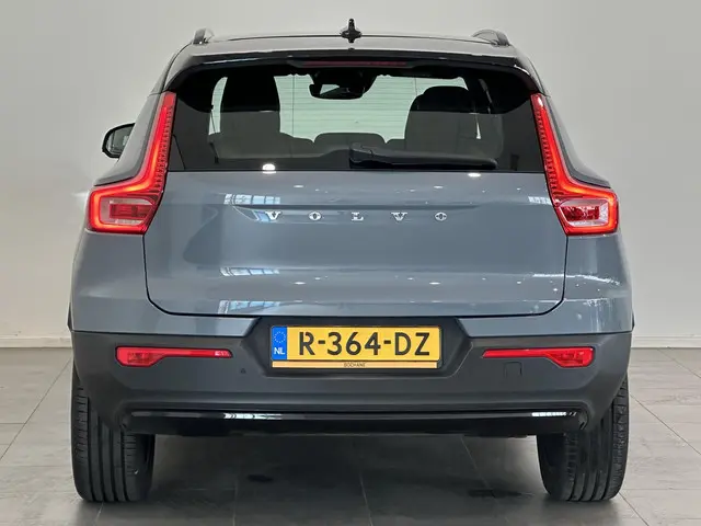 Volvo XC40 1.5 T4 Recharge R-Design 2021 Hybride Benzine 17