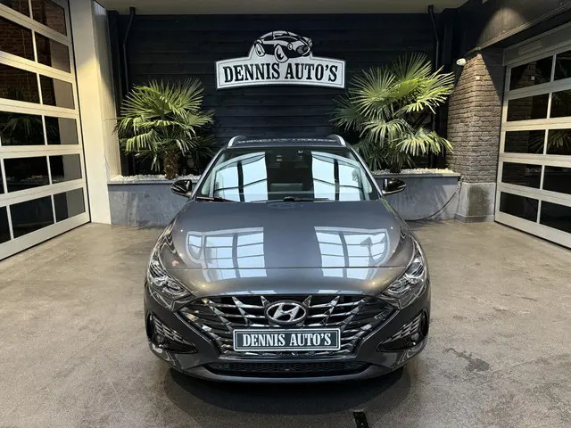 Hyundai i30 Wagon 1.5 T-GDi MHEV Premium 2024 Benzine 2
