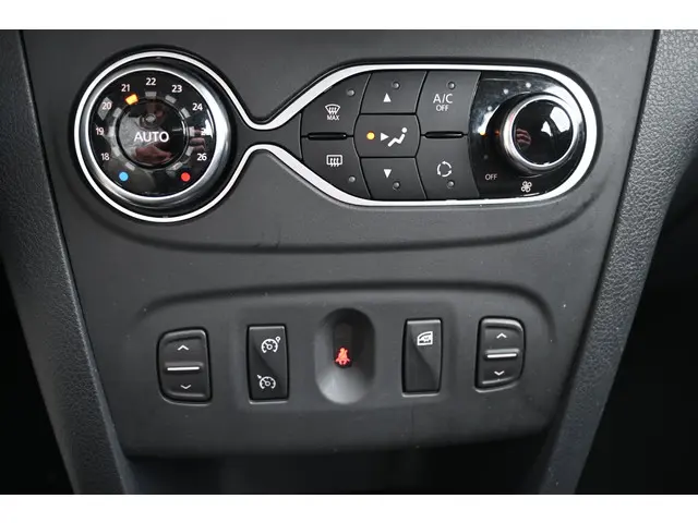 Dacia Sandero TCe 90 Tech Road 2019 Benzine 18