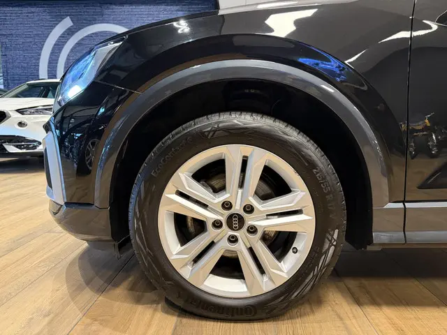 Audi Q2 35 TFSI Prestige 2022 Benzine 24