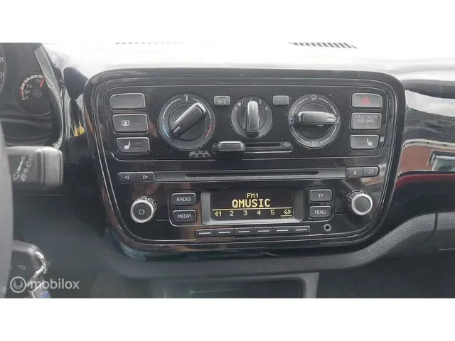 Volkswagen up! 1.0 move up! BlueMotion 2016 Benzine 16