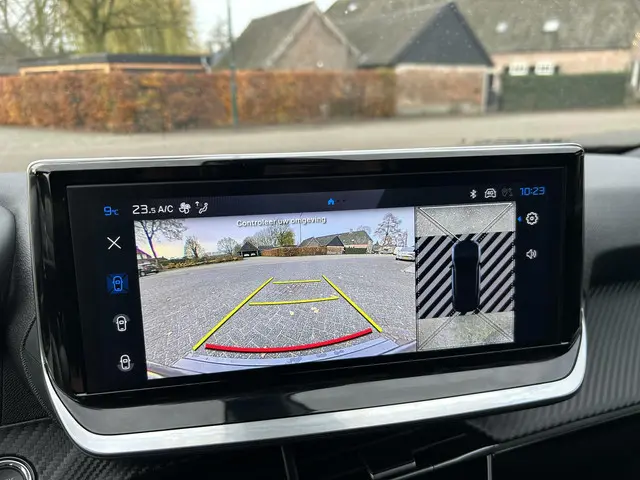 Peugeot 2008 1.2 Hybrid 145 Allure 2025 Hybride Benzine 28