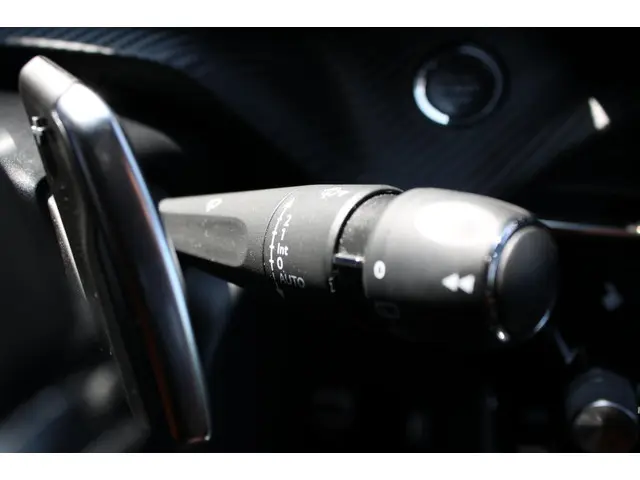 Peugeot 2008 1.2 PureTech GT-Line 2020 Benzine 28