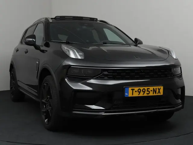 Lynk & Co 01 1.5 2023 Hybride Benzine 37