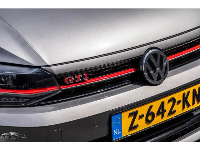 Volkswagen Polo 2