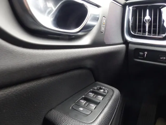 Volvo V60 B3 Business Pro 2020 Benzine 16