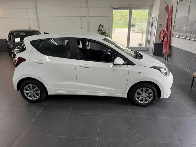 Hyundai i10 1.0i Comfort 2018 Benzine 8