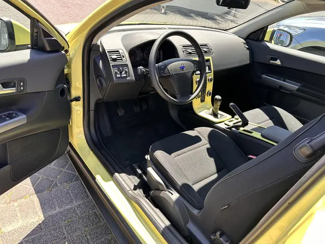 Volvo C30 2.0 Advantage 2012 Benzine 9