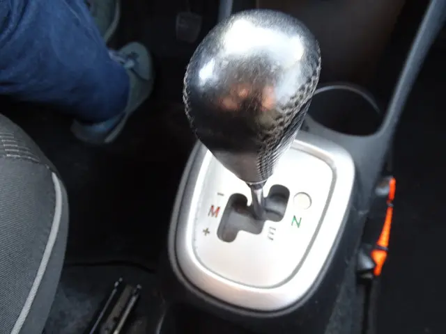 Peugeot 107 1.0 Active AUTOMAAT/AIRCO/LMV/PDC 2013 Benzine 14