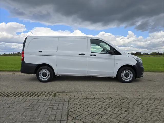 Mercedes-Benz Vito 116 CDI Lang L2 H1 2022 Diesel 8