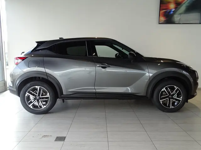 Nissan Juke 1.0 DIG-T N-Connecta 2025 Benzine 20