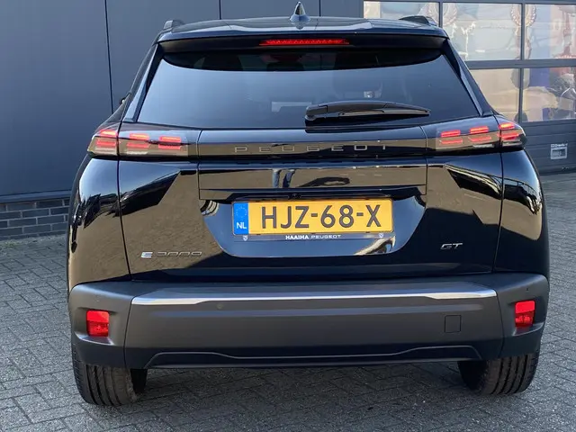Peugeot e-2008 EV GT Avantage 54 kWh 2025 Elektrisch 4