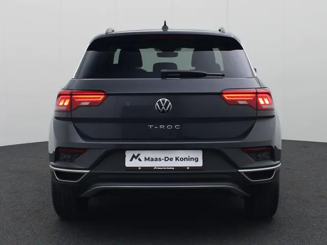 Volkswagen T-Roc 1.0TSI/110PK Style 2021 Benzine 29