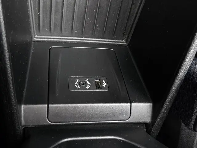 BMW 2 Serie Active Tourer 218i Executive 2017 Benzine 31