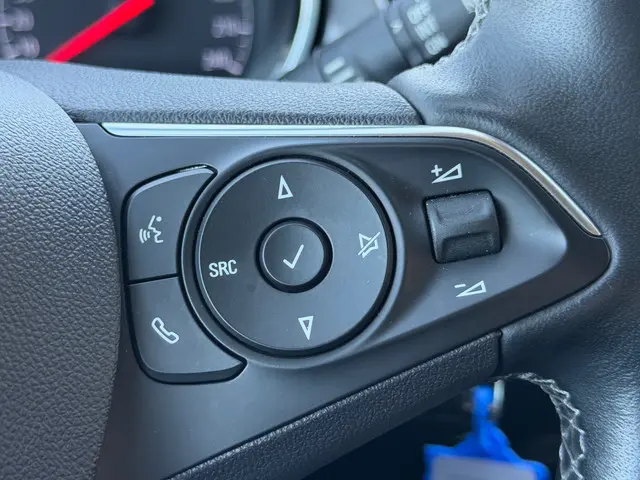 Opel Crossland 1.2 Turbo Elegance 2022 Benzine 25