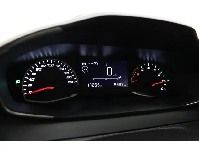 Peugeot 208 1.2 PureTech Active 2023 Benzine 26