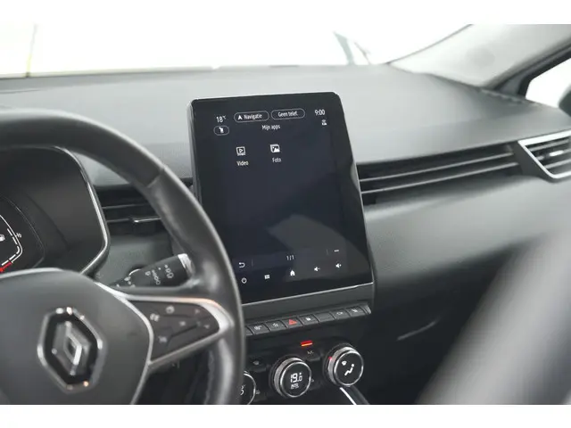 Renault Clio TCe 100 EDC Intens 2021 Benzine 56