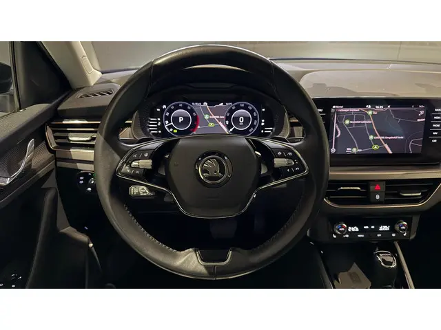 Škoda Kamiq 1.5 TSI ACT Business Edition 2020 Benzine 15