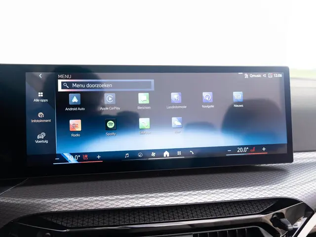 BMW 4 Serie Cabrio 420i 2025 Benzine 43