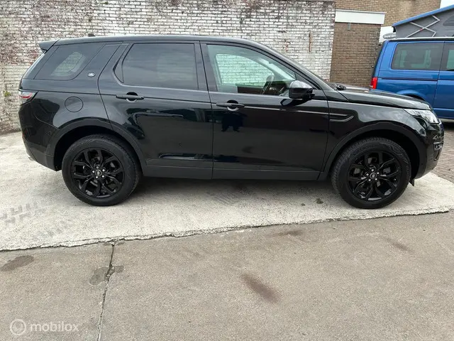 Land Rover Discovery Sport 2.0 TD4 HSE Luxury 2016 Diesel 9