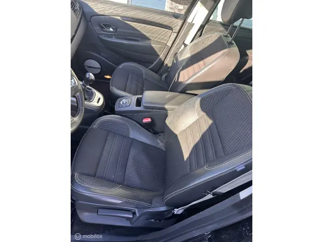 Renault Scénic 1.2 TCe Bose 2014 Benzine 13
