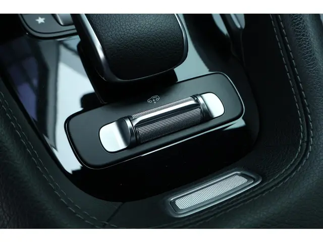 Mercedes-Benz GLE 350 e 4MATIC 2022 Hybride Benzine 38