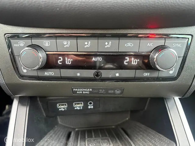 SEAT Arona 1.0 TSI FR Business Intense 2019 Benzine 21