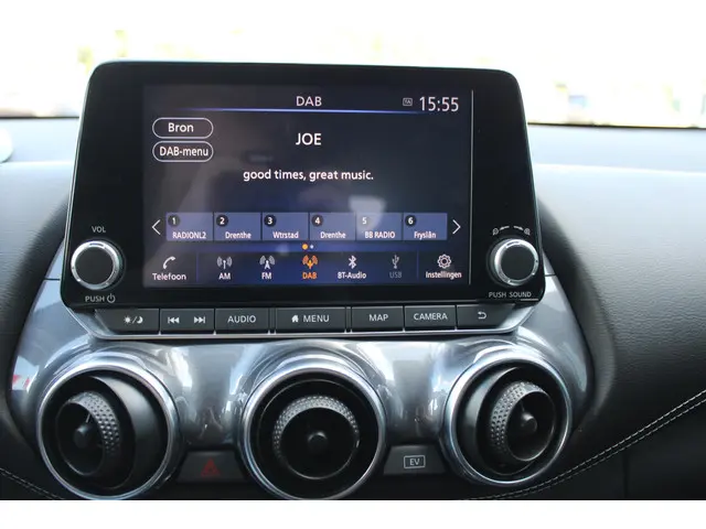 Nissan Juke Hybrid 143 N-Connecta 2023 Hybride Benzine 17