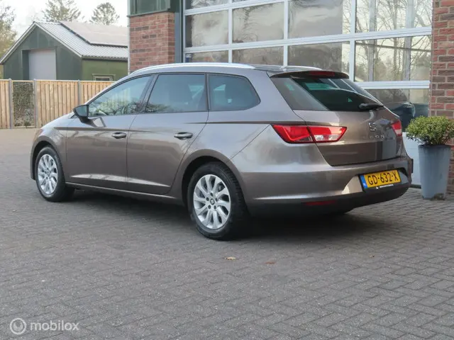 SEAT Leon ST 1.4 TSI ACT Style/nav/pdc/clima. 2015 Benzine 14