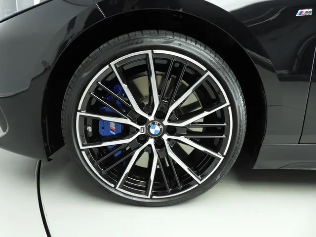 BMW 1 Serie 5-deurs 118i 2021 Benzine 35