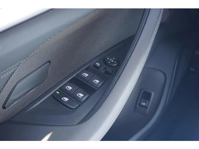 BMW i4 eDrive40 2025 Elektrisch 27