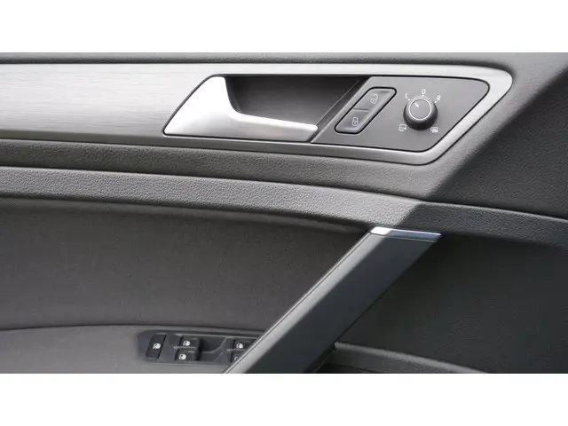 Volkswagen e-Golf E-DITION Warmtepomp 2020 Elektrisch 10