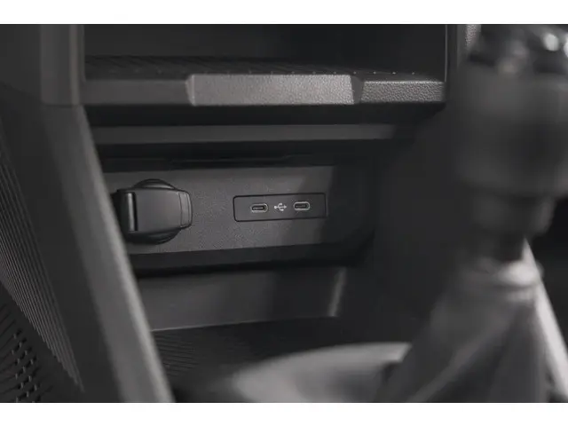 Dacia Duster Mild Hybrid 130 Expression 2025 Benzine 56