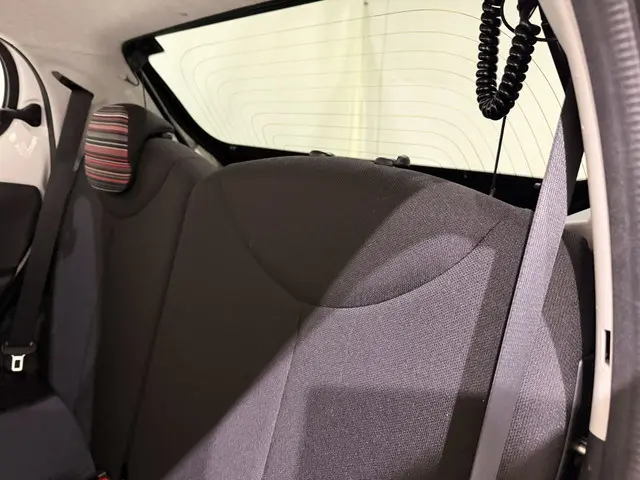 Citroën C1 HB 1.0 VTi 68 Style Navi 2015 Benzine 34